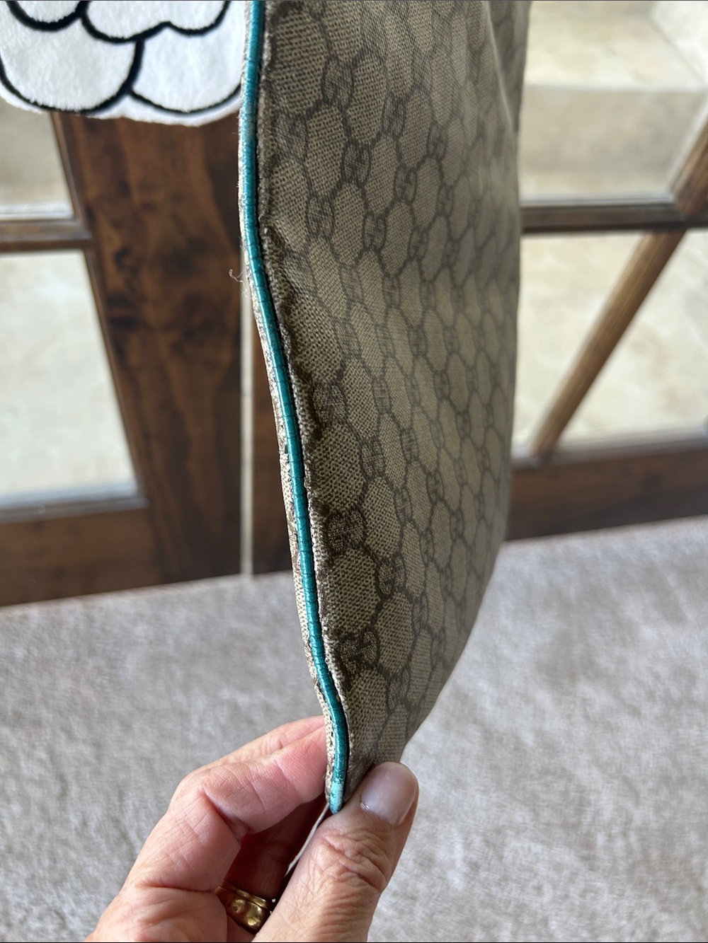 Gucci Beige GG Canvas Tote with Teal Trim - Picture 6 of 16